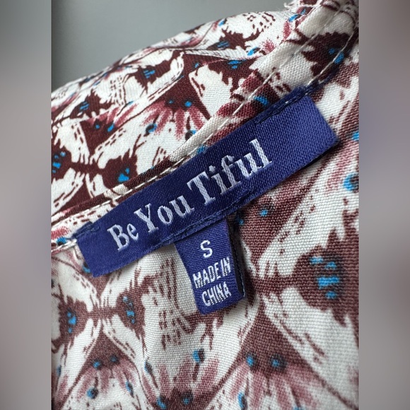 Be You Tiful boho Patterned Cut-Out Dress NWT small - Picture 10 of 10